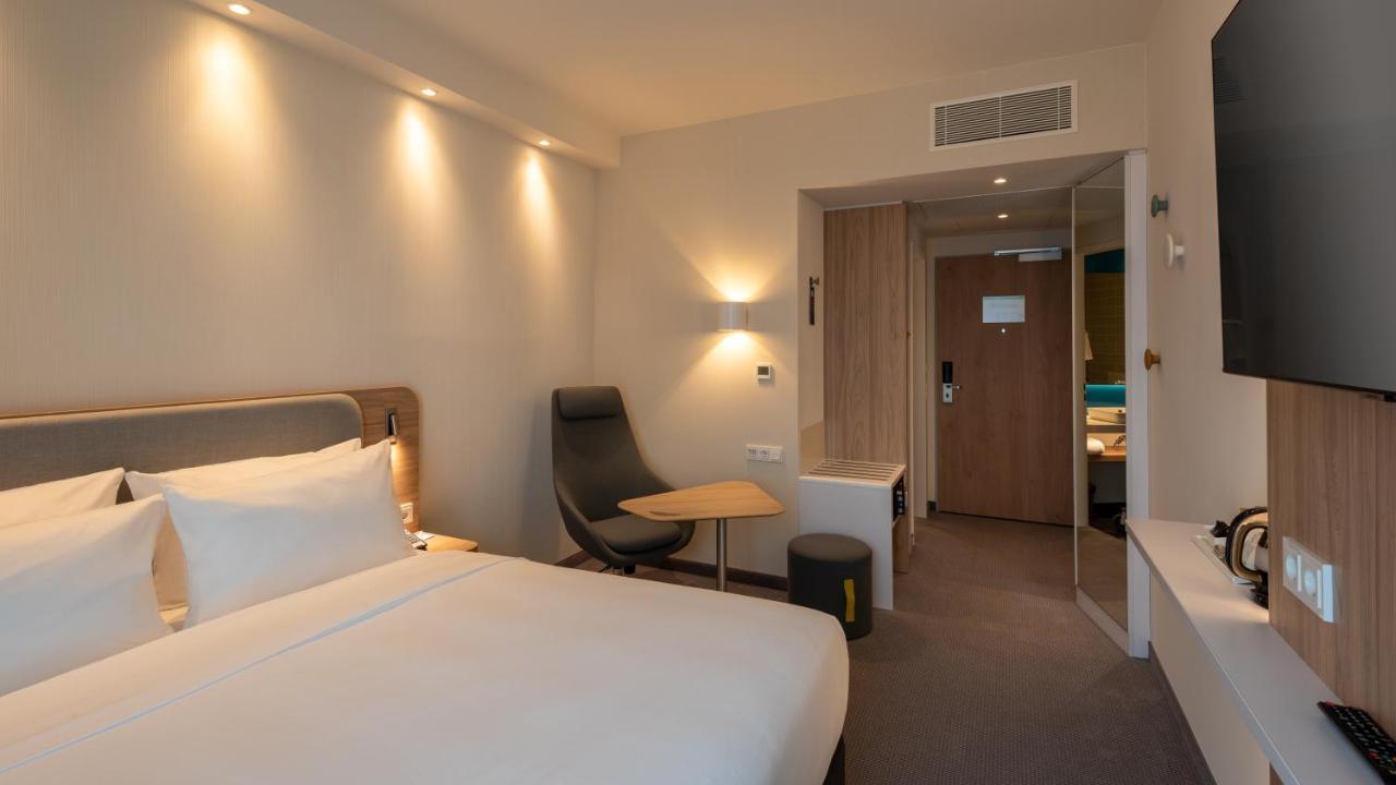 Holiday Inn Express - Munich North By Ihg المظهر الخارجي الصورة